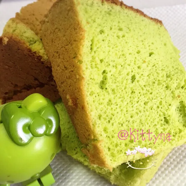 💚 Pandan Chiffon Cake (Begawan Solo)|🎀Kittyna🌸さん