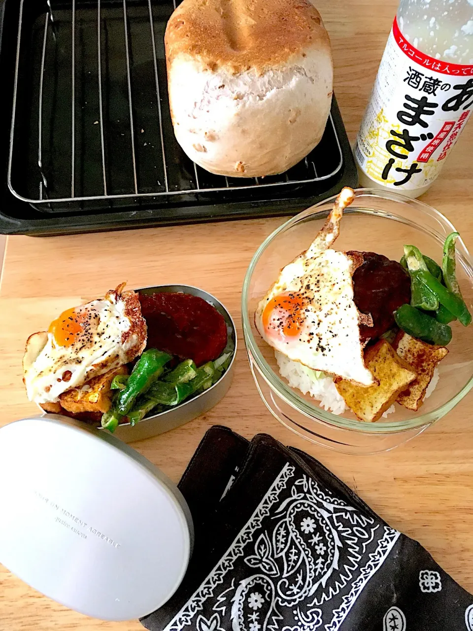 今日の朝焼き甘酒食パン🍞と、自分ロコモコ弁当&旦那さんロコモコ丼(ʘ╻ʘ)|さくたえさん