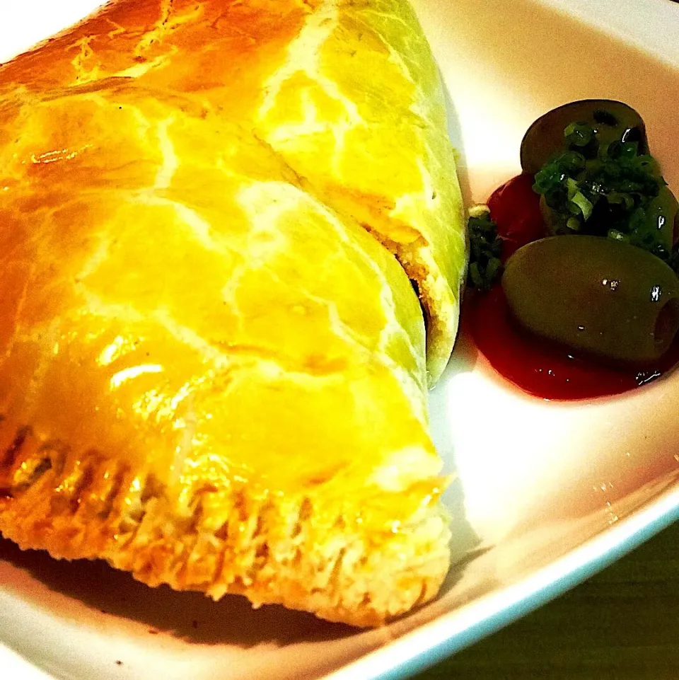 #Homemade #vegpasties #chefemanuel Homemade calzone’s Pasties  with Pan Fried Onions with Eggplant, Whole green Pepper Fresh Garlic Rosemary|Emanuel Hayashiさん