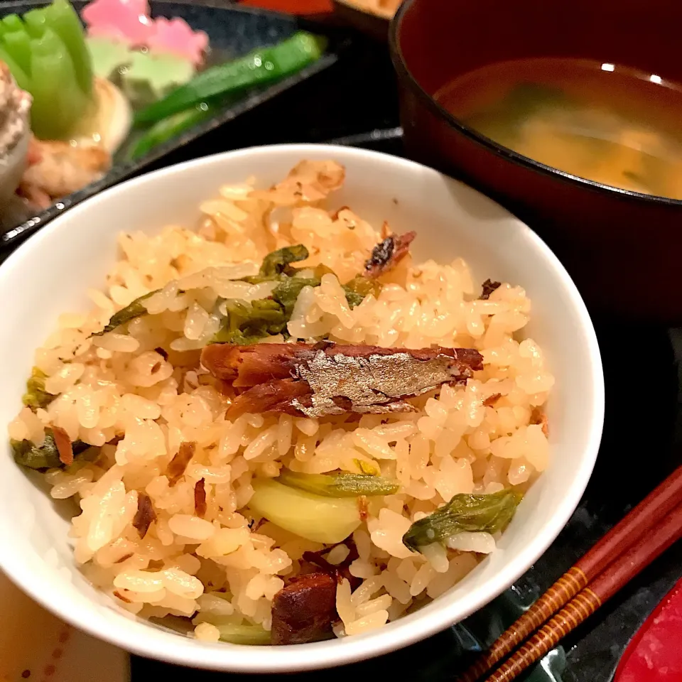 秋刀魚と青梗菜の炊き込みごはん|mokoさん