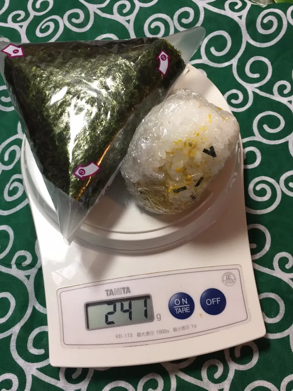 Snapdishの料理写真:10月13日の中1野球部の補食おにぎり♪|ごっちさん