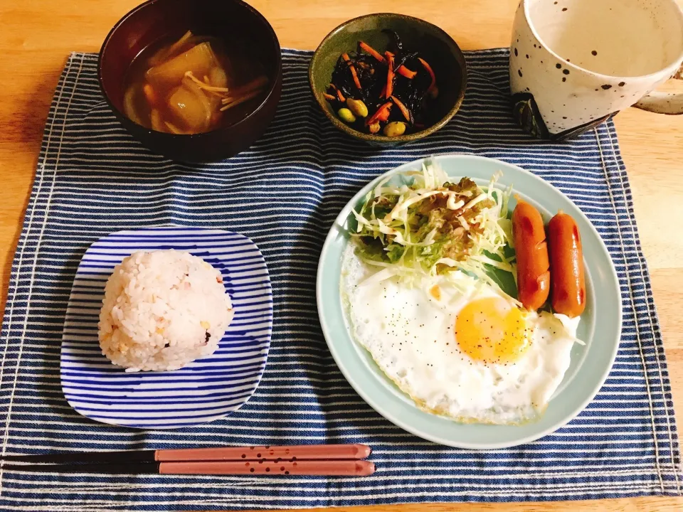 Snapdishの料理写真:私の朝ごはん♡


#ストライプかぶり#朝ごはん#たまご大好き#しっかり食べる|ゆかさん