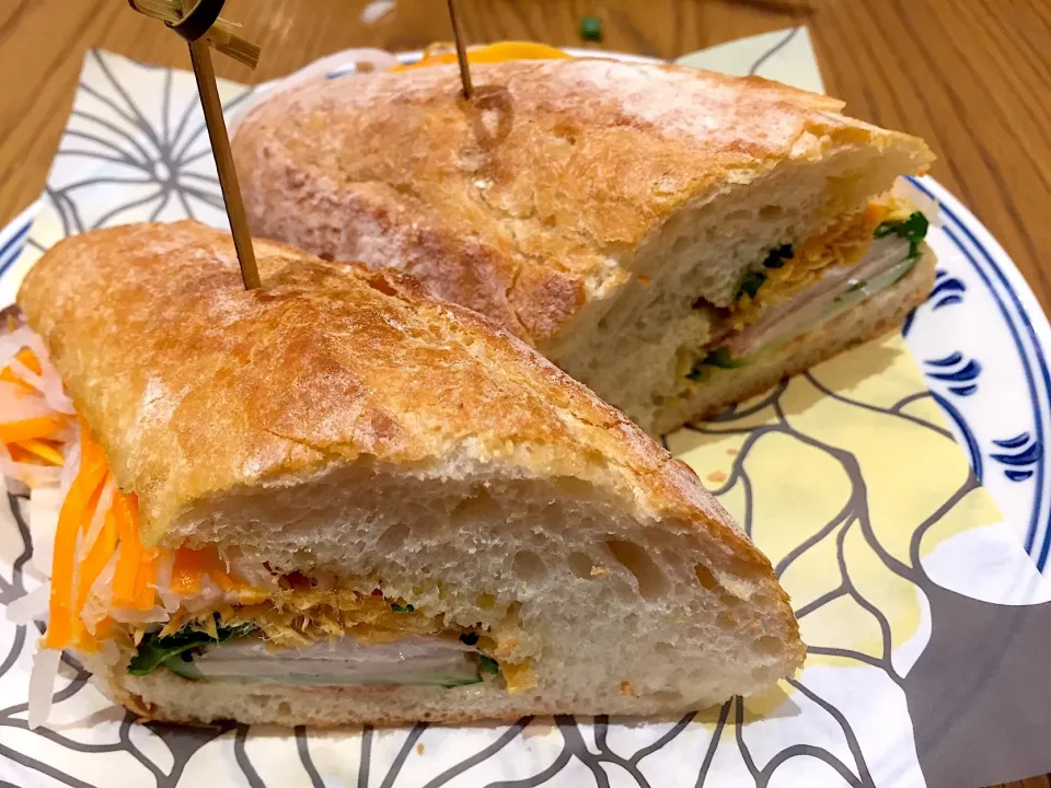 Saigon baguette sandwich|Sky Blueさん