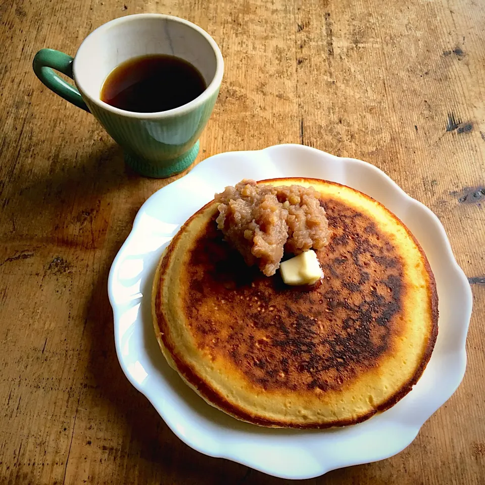 Snapdishの料理写真:日曜日の朝ごはん‼︎
#栗 #栗ジャム #栗あん #栗餡 #朝ごはん #ホットケーキ #コーヒー #珈琲 #日曜日 #ふたりごはん #ふたりぐらし|Yoshinobu Nakagawaさん