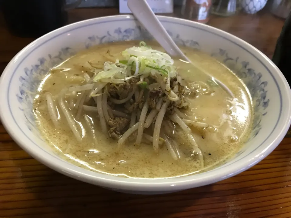 Snapdishの料理写真:味噌ラーメン|手品先輩さん