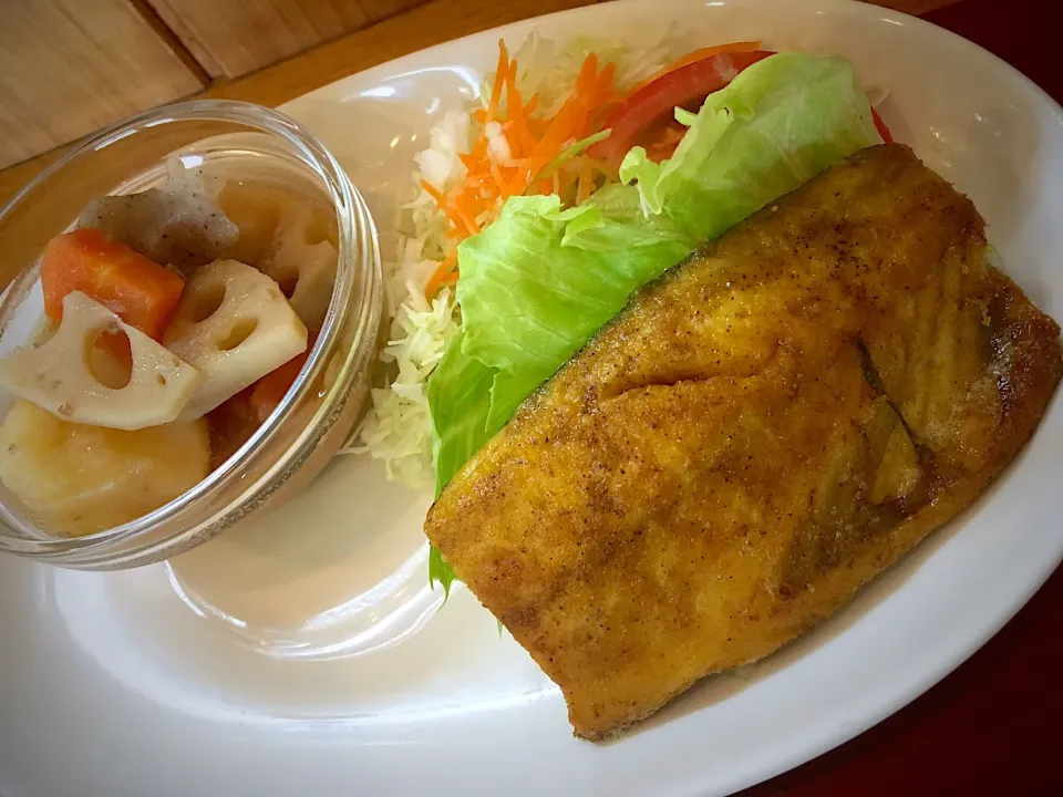 鯖のカレームニエルと肉じゃが|茶一郎さん