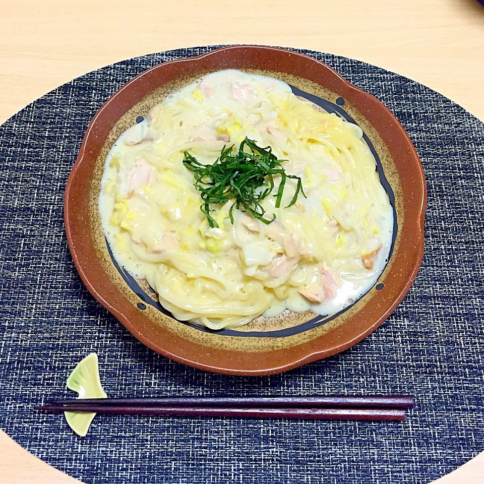 鮭と白菜で！和風カルボナーラうどん|みささん