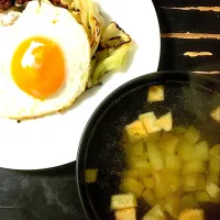 Snapdishの料理写真:ポテトスープ、キャベツのグリル|Kさん