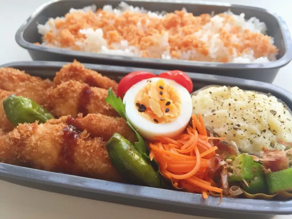 Snapdishの料理写真:チキンカツ弁当|Yuriさん