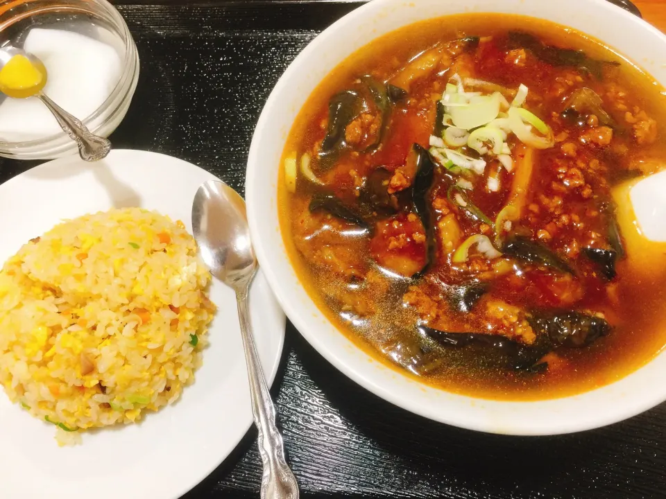 @東京/麻婆ラーメン&半チャーハン|THE SUNSEAさん