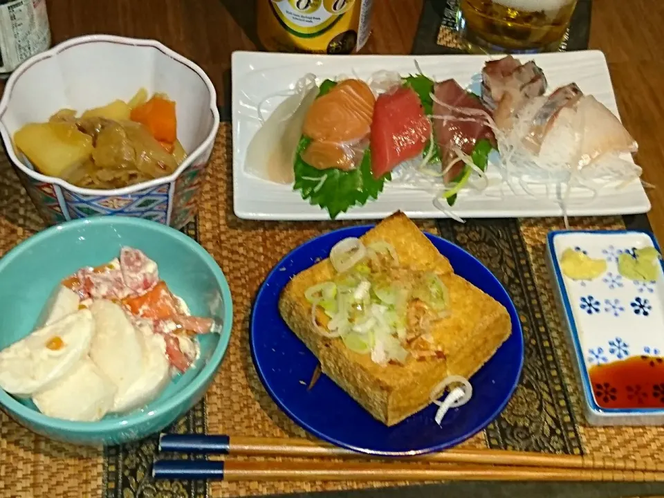 厚揚げ&肉じゃが&蕪とトマトのあえ物&お刺身|まぐろさん