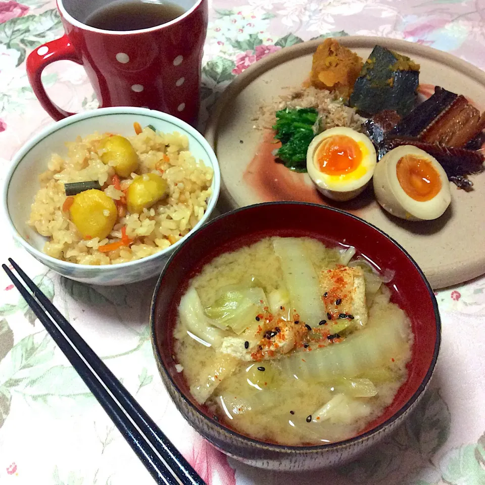 栗と山菜の炊き込みご飯と豚汁のおうちごはん💕|夢ーテルさん