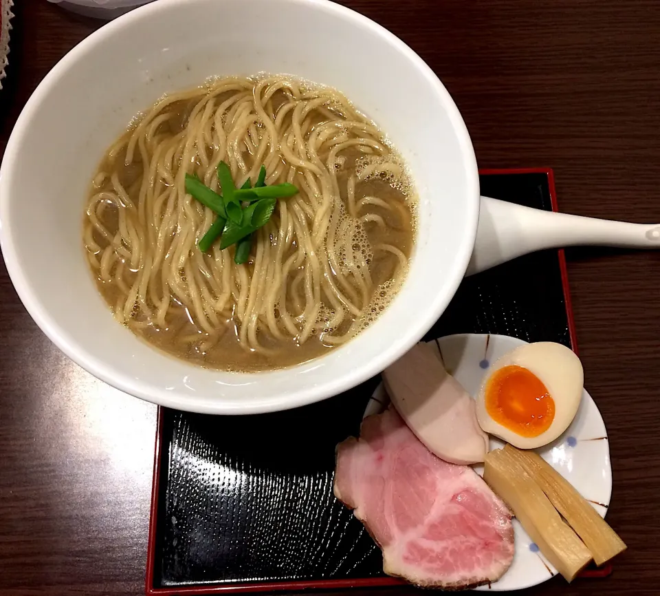 幸跳さんで『煮干しらぁ麺  極✱醤油』|いく❤️さん