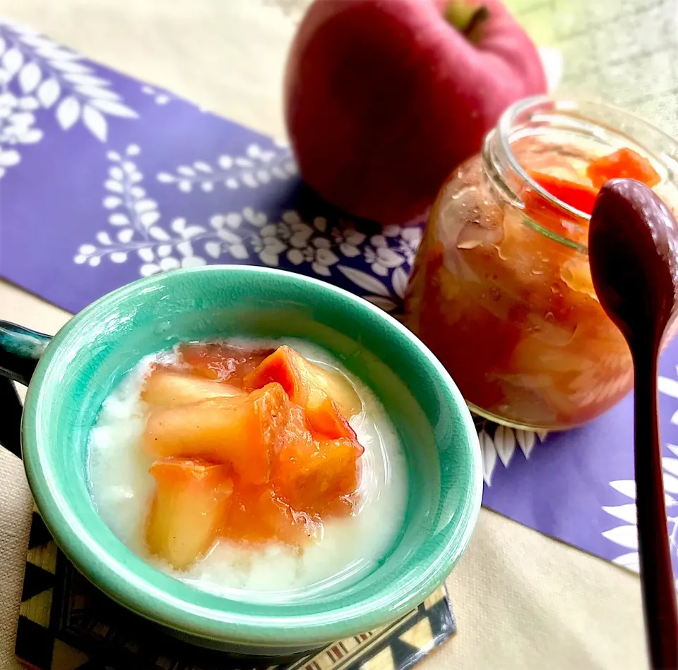 山本真希さんの林檎のコンフィチュール🍎今年はシナノスイートで💕|砂雪さん