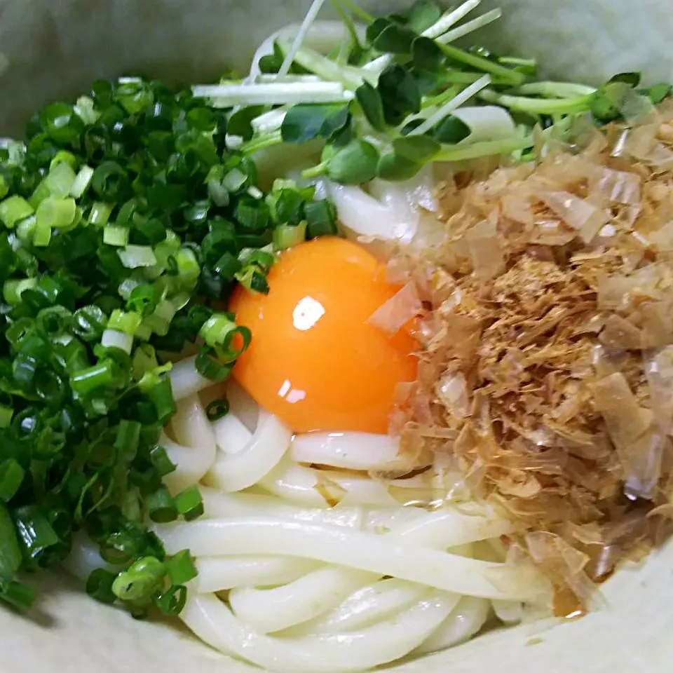 Snapdishの料理写真:釜玉うどん|なんさん