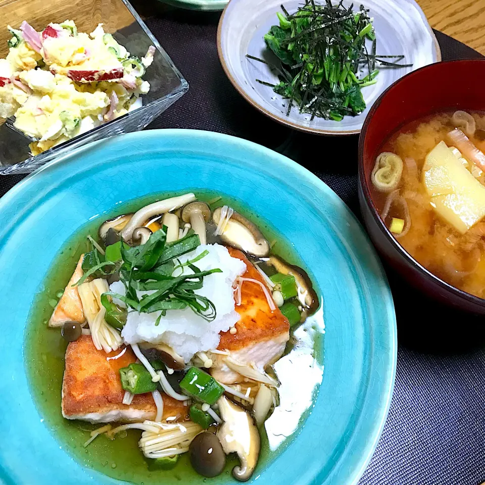 サーモンのキノコ餡おろしのせ|ミッキーさん