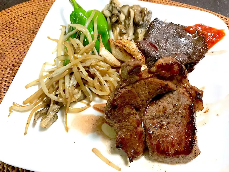 Lamb & beef tongue dinner|yeni kartikasariさん