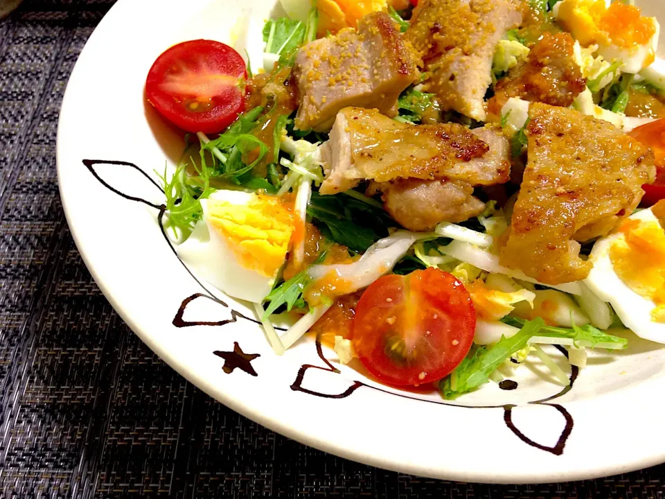 こんがり焼いたチキンでメイン料理に✨サラダチキン🐔|はるさん