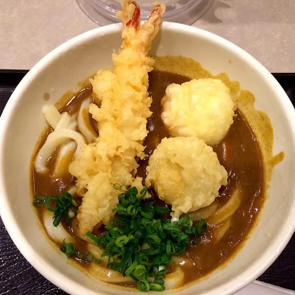 本日う活♡
てつ家さんでカレー天ぷらうどんを食す〜♡|いく❤️さん