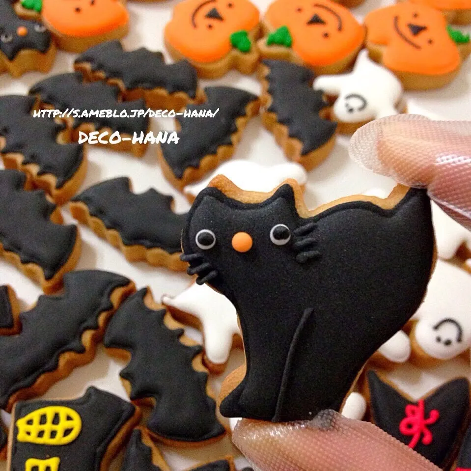 ハロウィンのアイシングクッキー🍪|さとみ (satomi_foodart)さん