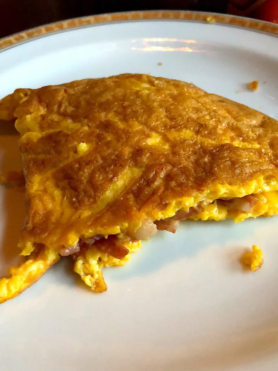 Bacon, Sausage, cheddar, gruyere, parmigiana Omelette|Chris Shannonさん