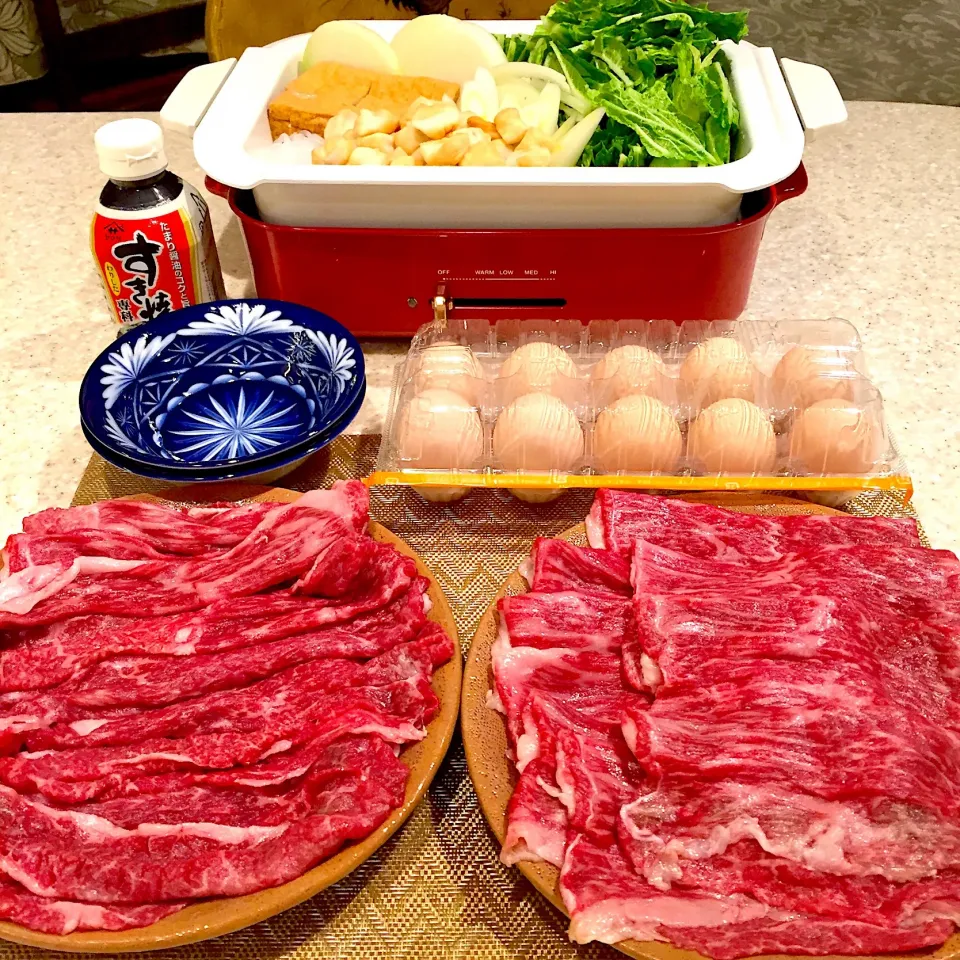 Snapdishの料理写真:佐賀牛🐂VS山形牛🐃
すき焼き対決‼️|Mayumiさん