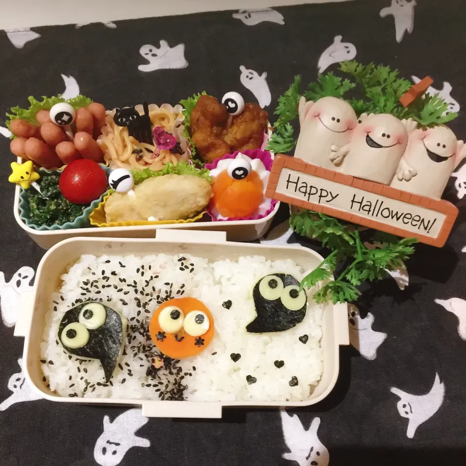 10/23❤︎娘のお弁当❤︎ハロウィン🎃
昨夜小学校からのメールで今日は遅延投稿だったのでお弁当を作りましたが……先ほど学校から休校のメールが……とほほっ😥
#お弁当 #お昼ごはん #娘弁当 #ランチ #おうちごはん|Makinsさん