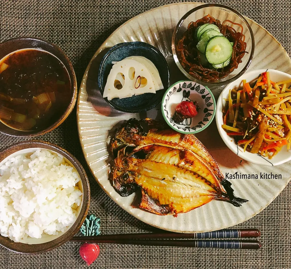 冷蔵庫にある物ご飯と、友達からいただいた沖縄土産のもずく❤️🍚😋|Kashimanakitchenさん