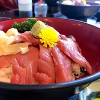 Snapdishの料理写真:本マグロ丼|市さん