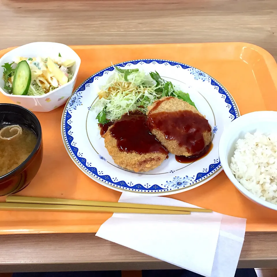 Snapdishの料理写真:キャベツメンチカツ*\(^o^)/*|すかラインさん