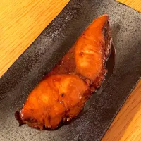 Snapdishの料理写真:ブリの照り焼き！|howdyさん