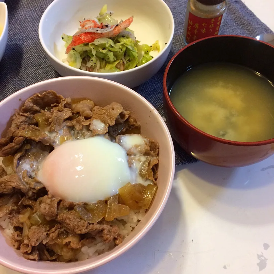 牛丼with温玉♡2017/10/23|ちび太さん