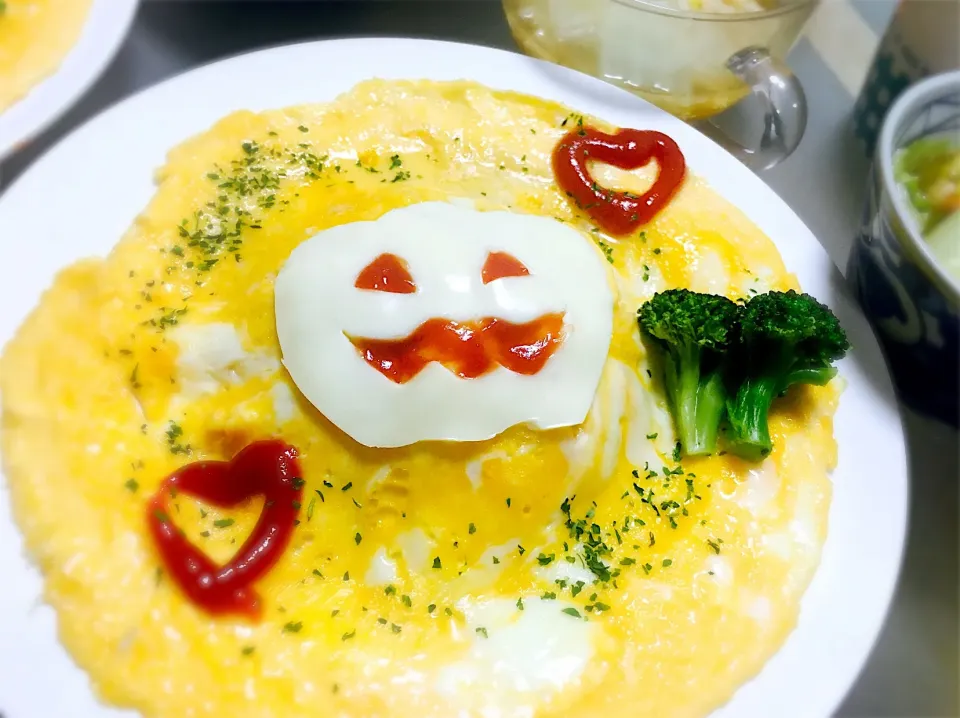 手抜きハロウィンオムライス🍳|はちさん