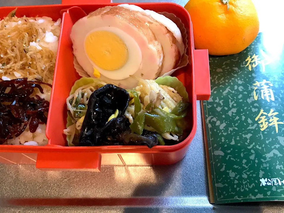 #本日のお弁当 は #高知土産 の #大丸 入|Nao K. Tさん