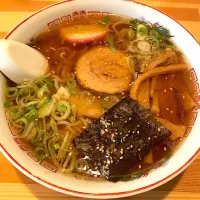 Snapdishの料理写真:うわの  中華そば🍜|市さん