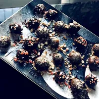 Chocolate truffles|Fatima Sameena Sharifさん