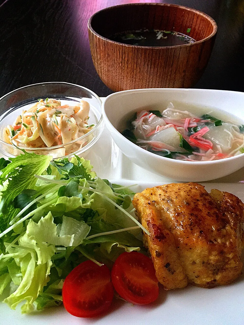 ⭐️メカジキのムニエル  カレー風味
⭐️蕪のカニカマあん
⭐️蓮根のピリ辛マヨサラダ
⭐️あさりのお吸い物|よっちぃさん