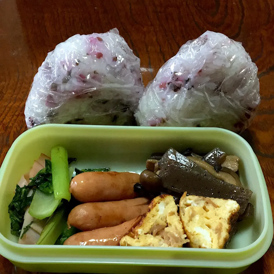 Snapdishの料理写真:10/25のお弁当|どくきのこさん