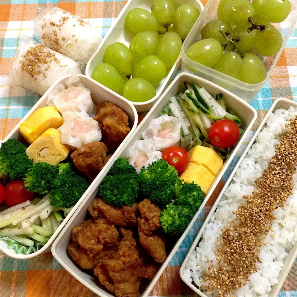 台風で休校になった月曜日の娘たちのお弁当〜|yukoさん