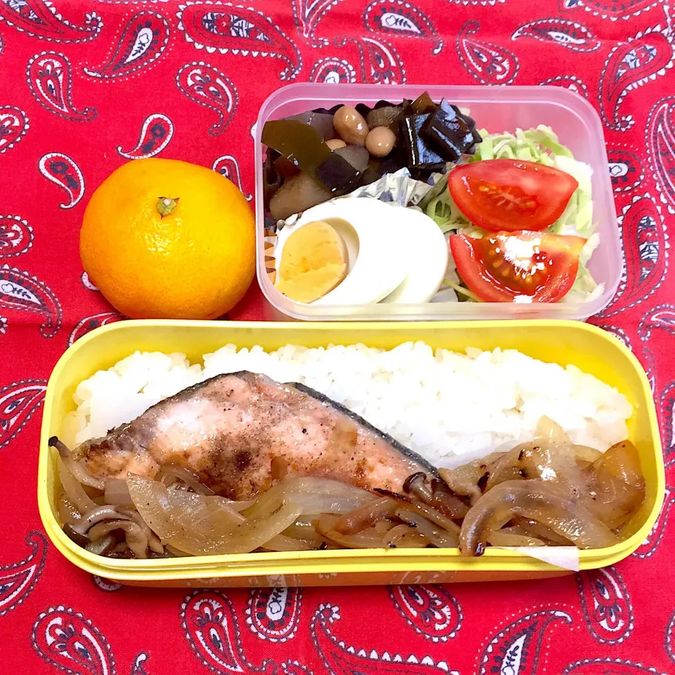 鮭のムニエル弁当|とにおさん