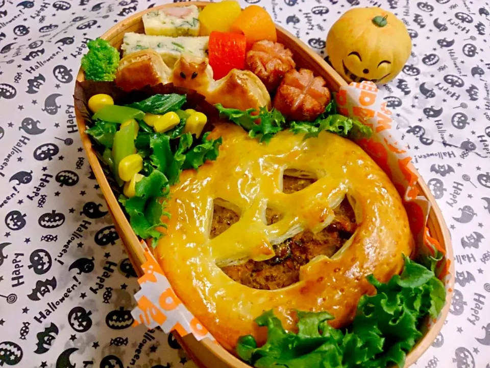 ハロウィンパイでわっぱ弁当🎃|Akiさん