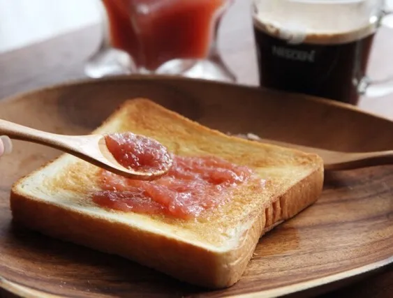 手作りいちじくジャムトーストと珈琲|マユマユさん