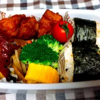 Snapdishの料理写真:#お弁当 #唐揚げ|えさん