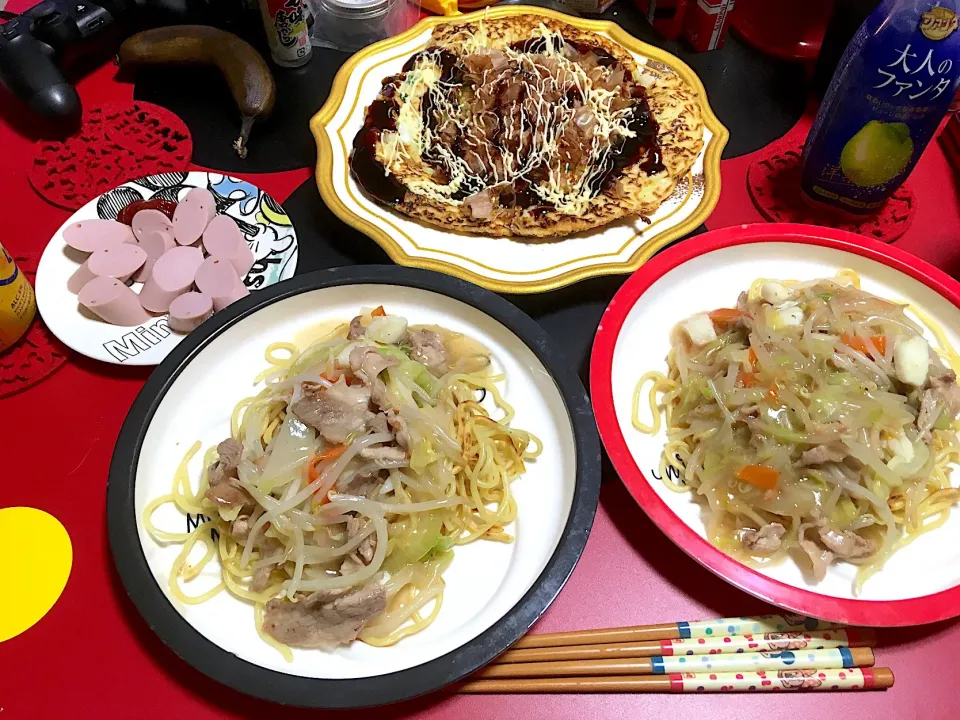 ぎょにくそーせーじ
ふとめんさらうどん
しーふーどおこのみやき|ミッキーまうすさん