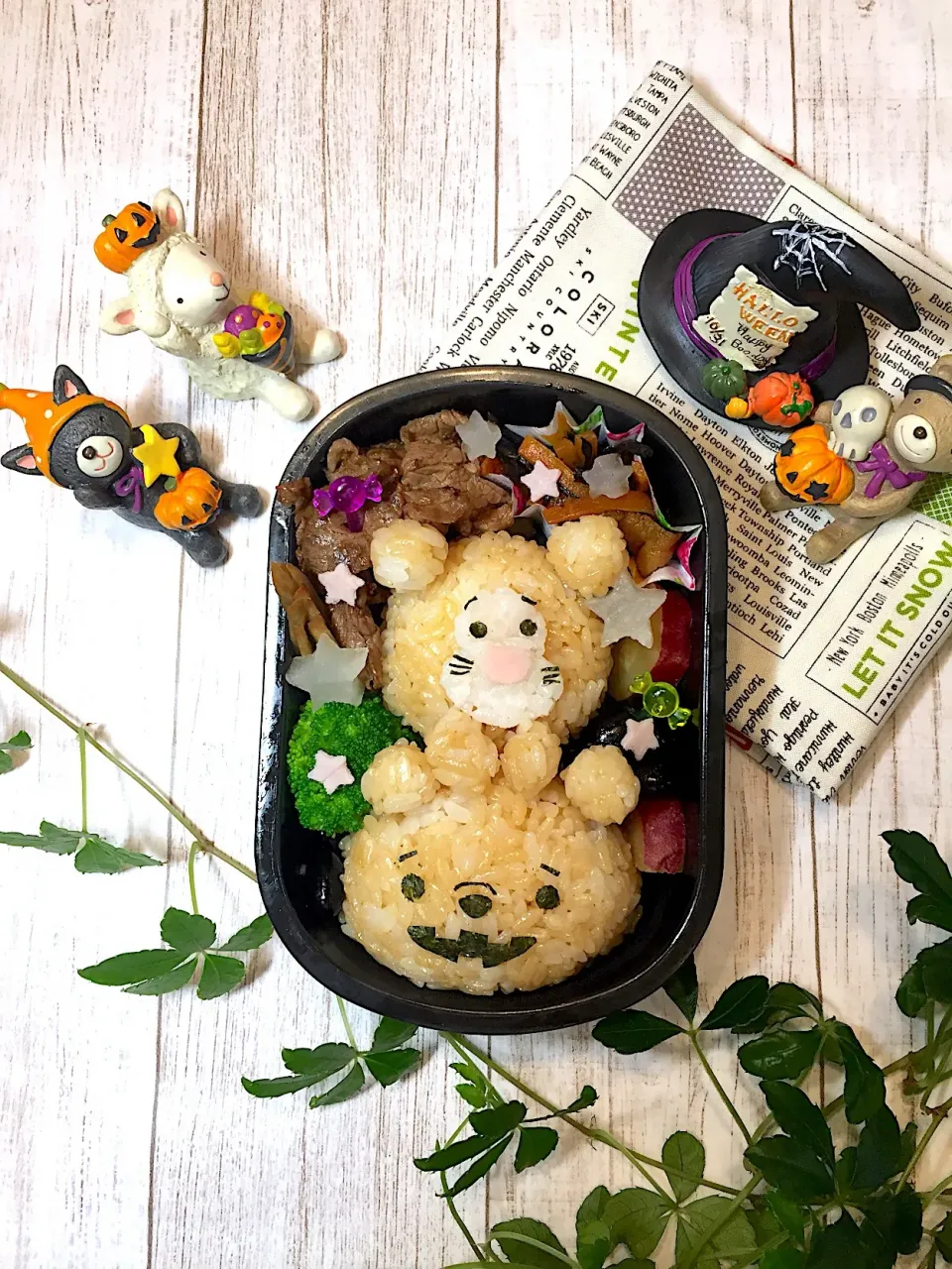 Snapdishの料理写真:プーさんとティガーのハロウィンお弁当☆|makoryuneさん