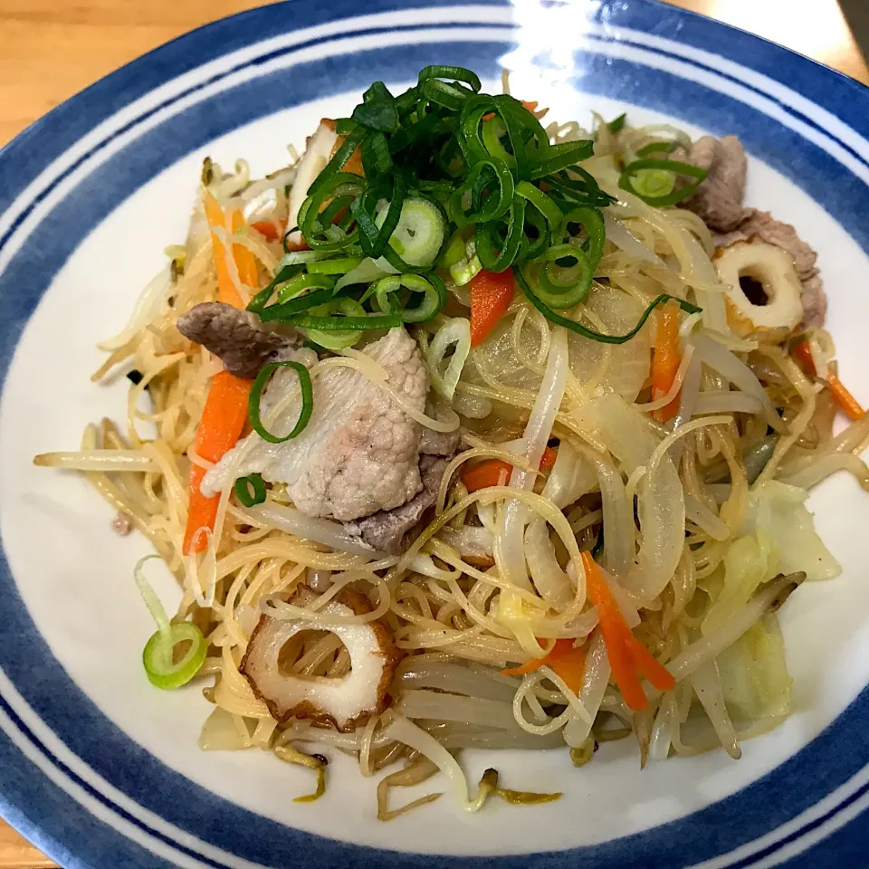 Snapdishの料理写真:ケンミンの焼きビーフン
#ケンミン #ビーフン #焼きビーフン|たまこっこさん