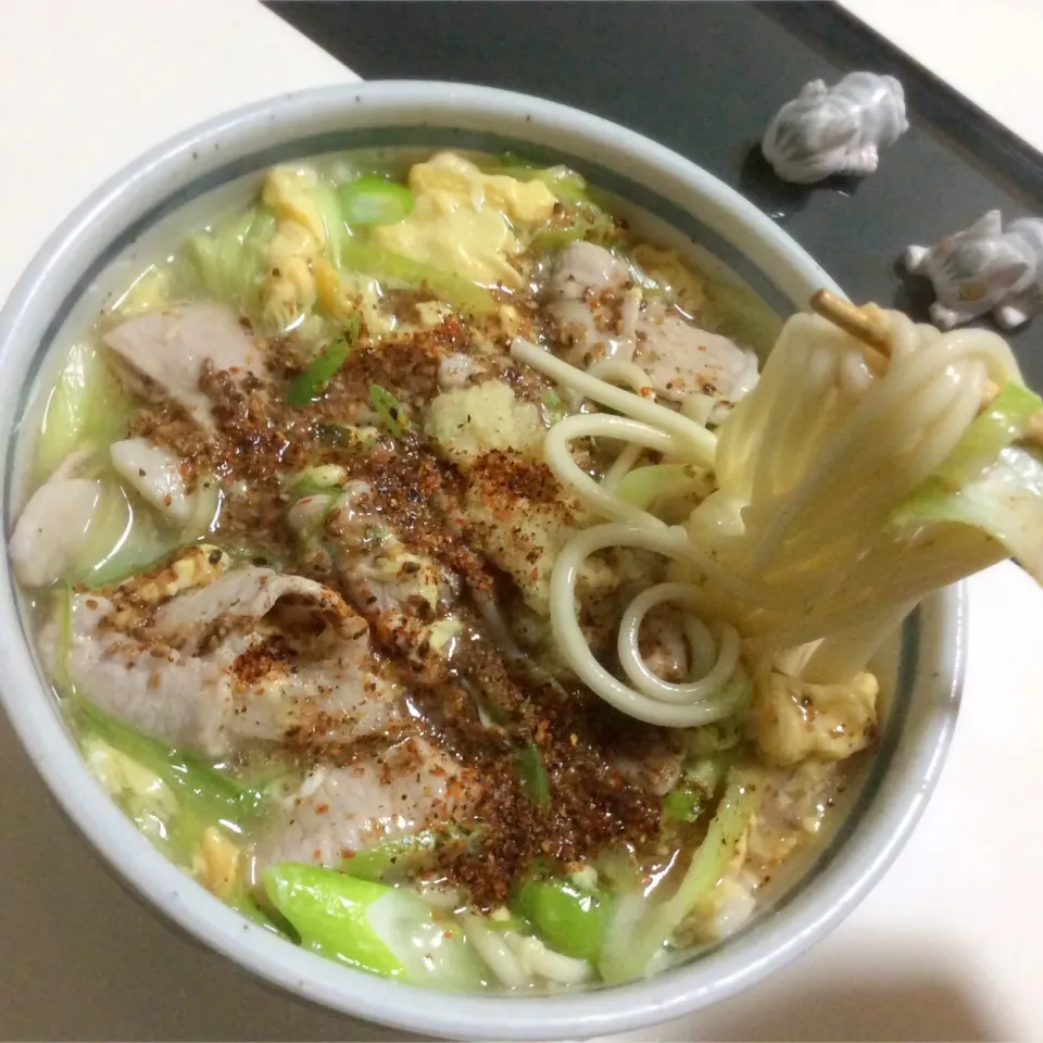 炒りごま、生姜、ネギたっぷりの肉玉あんかけうどん|Takeshi  Nagakiさん