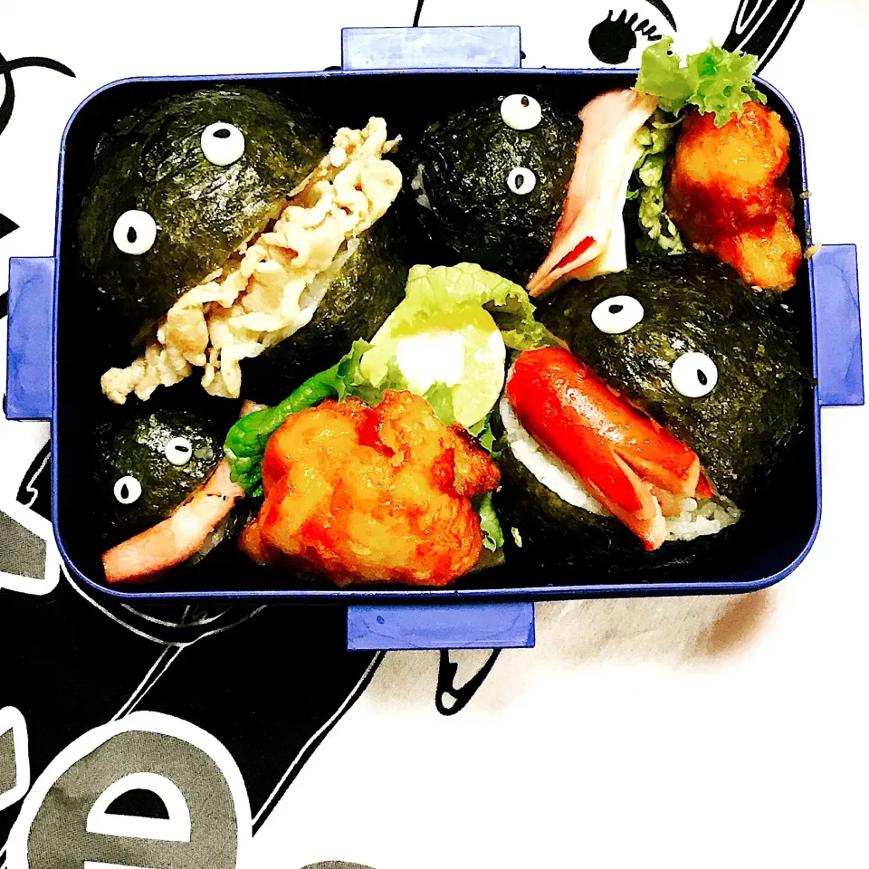 ＊パックンおにぎりのにぎやか弁当＊|まどかさん