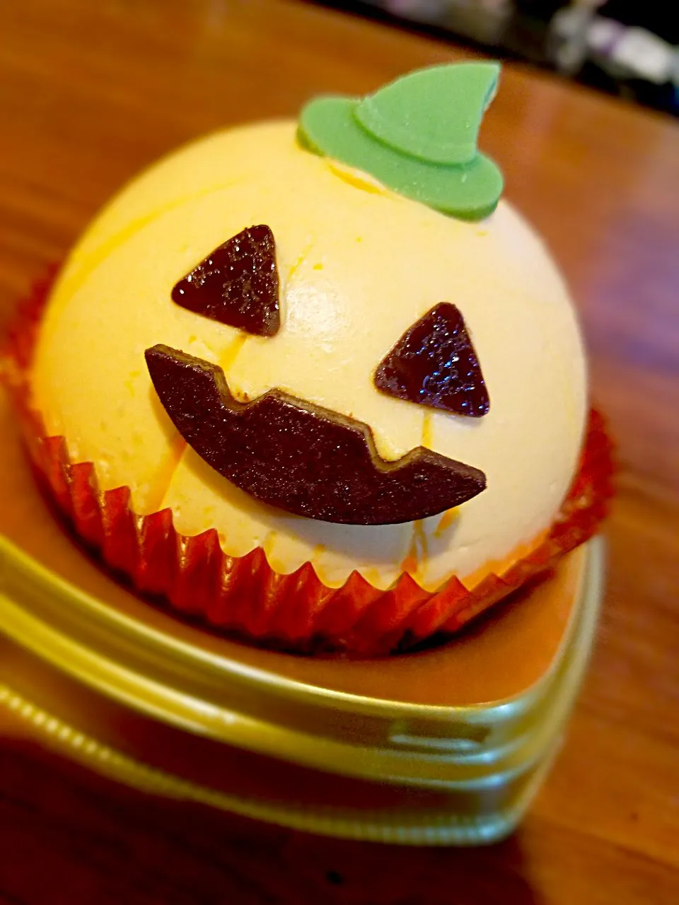 コンビニスイーツ ハロウィンですね～🎃|Takashiิิิิ( ･ิω･)╯ิ ิ ิิ ิิ ิิ ิิ ิิ ิิ ิิ ิさん