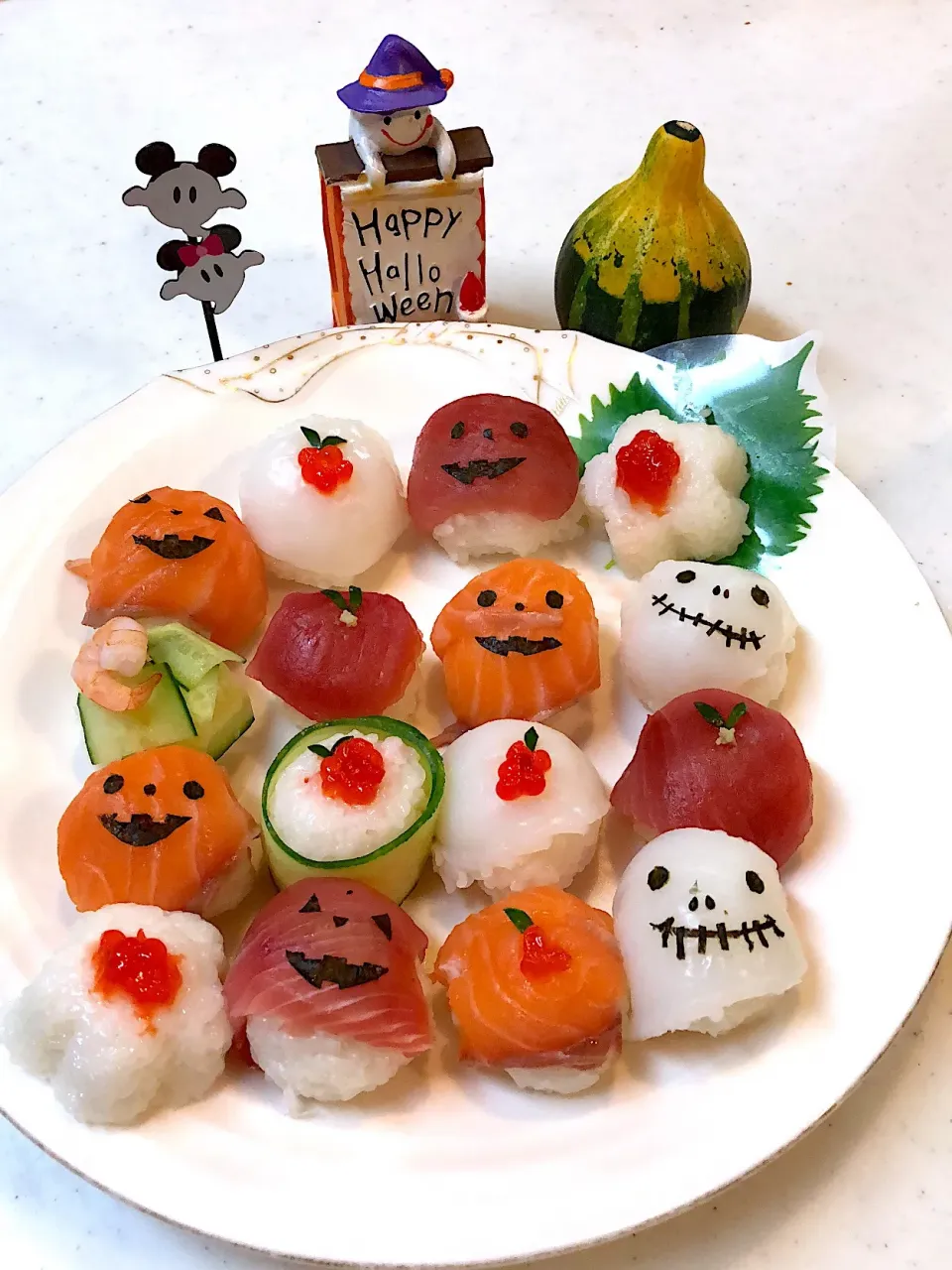 Snapdishの料理写真:#ハロウィン手毬寿司|Yuki Kawasumiさん